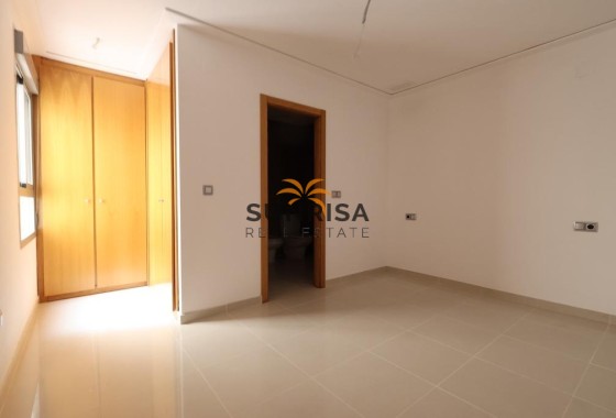 Appartement · Revente - Torrevieja · La Mata pueblo · Alicante · Espagne