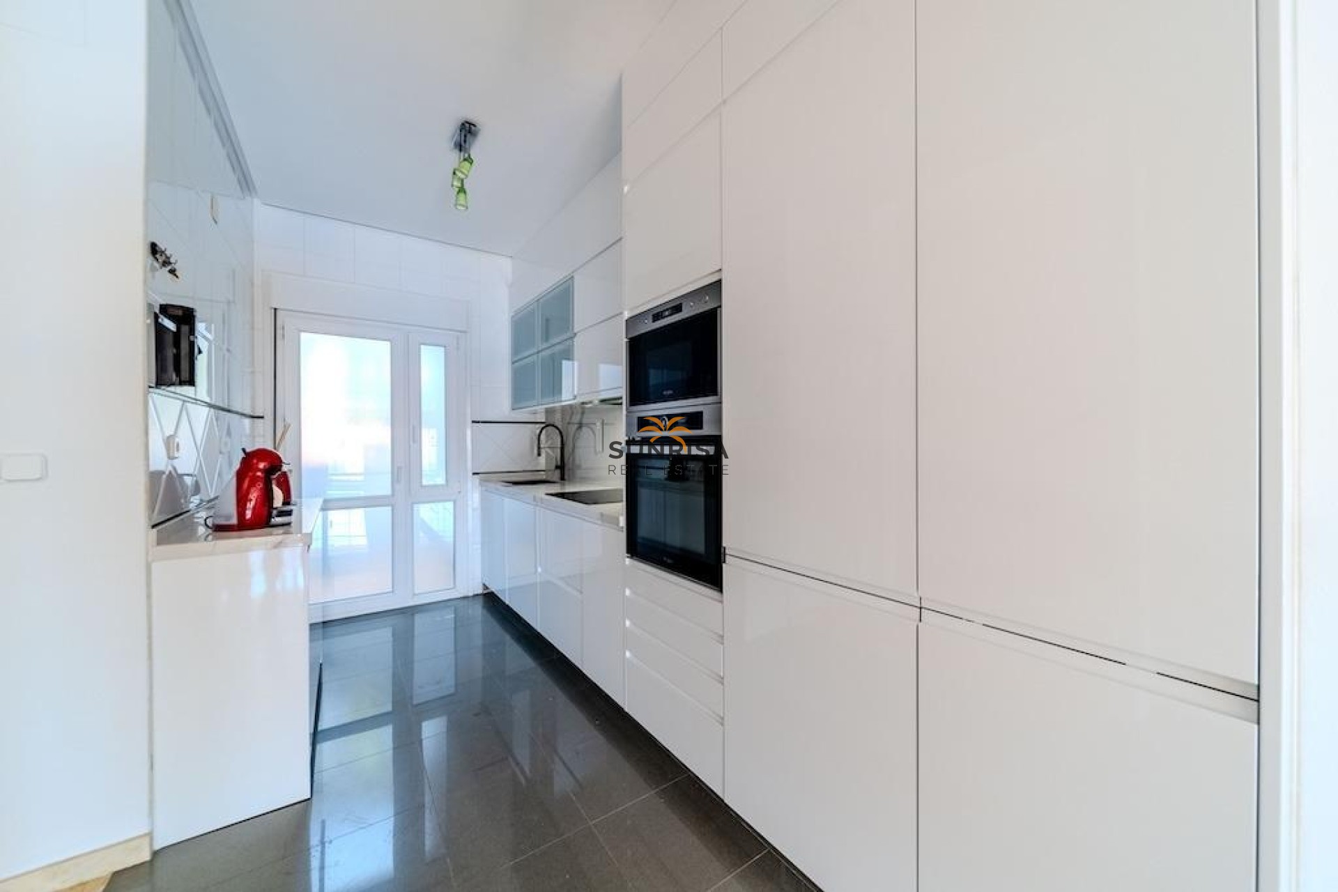 Herverkoop - Twee-onder-een-kapwoning - Orihuela Costa