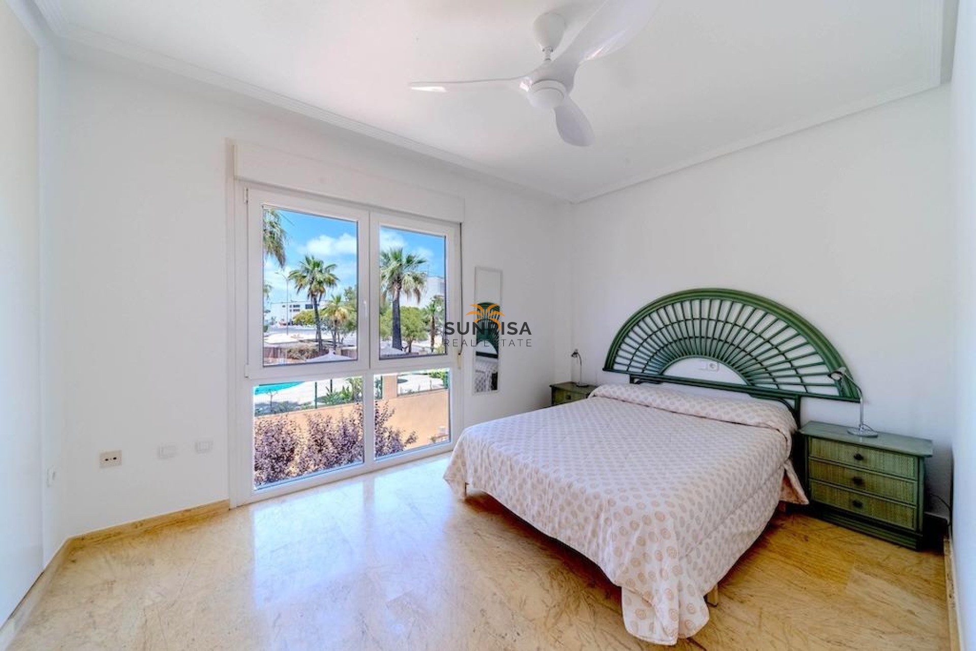Herverkoop - Twee-onder-een-kapwoning - Orihuela Costa