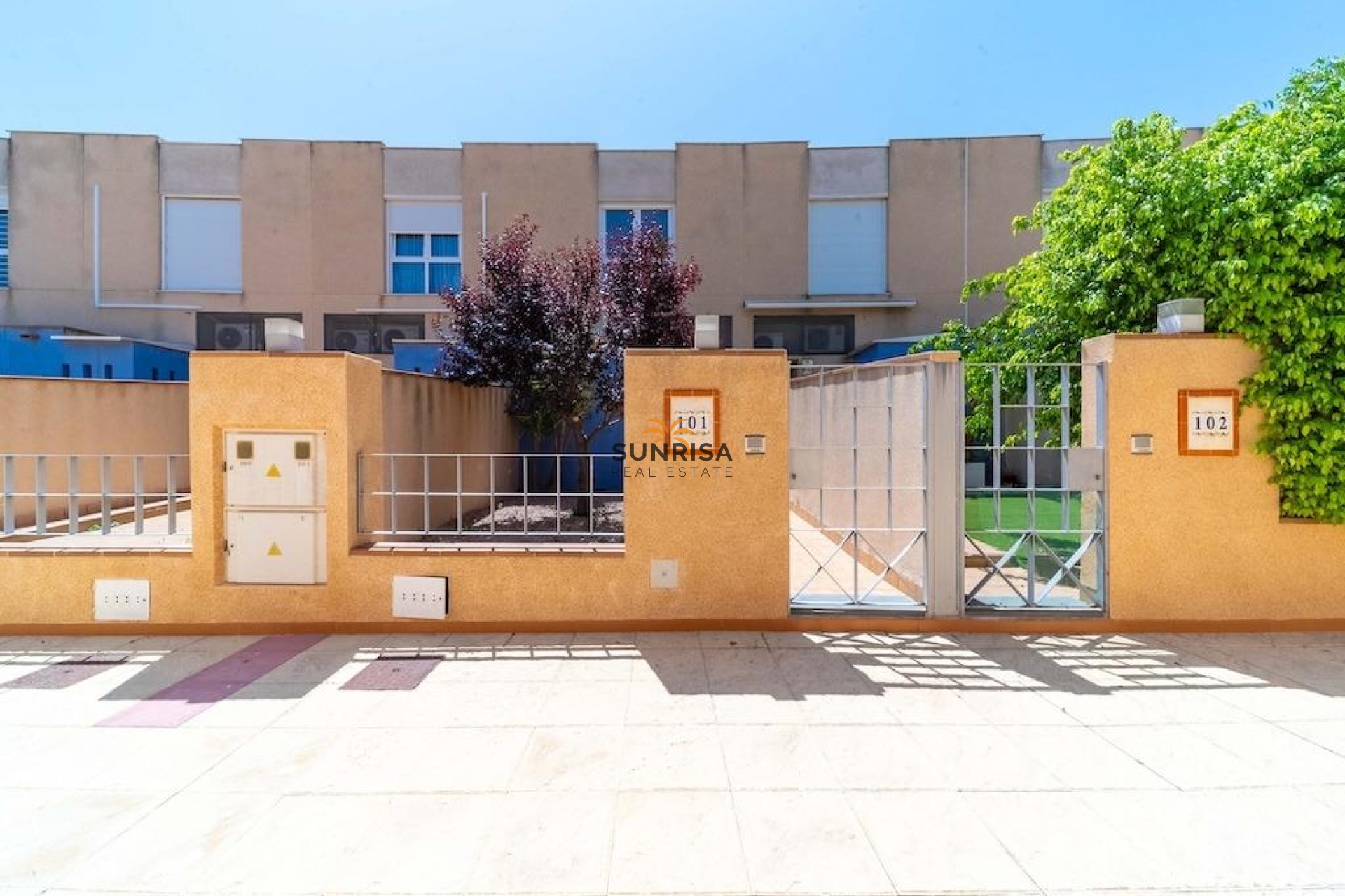 Herverkoop - Twee-onder-een-kapwoning - Orihuela Costa