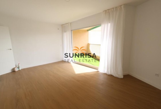 Apartment · Resale - Orihuela Costa · La Zenia · Alicante · Spain