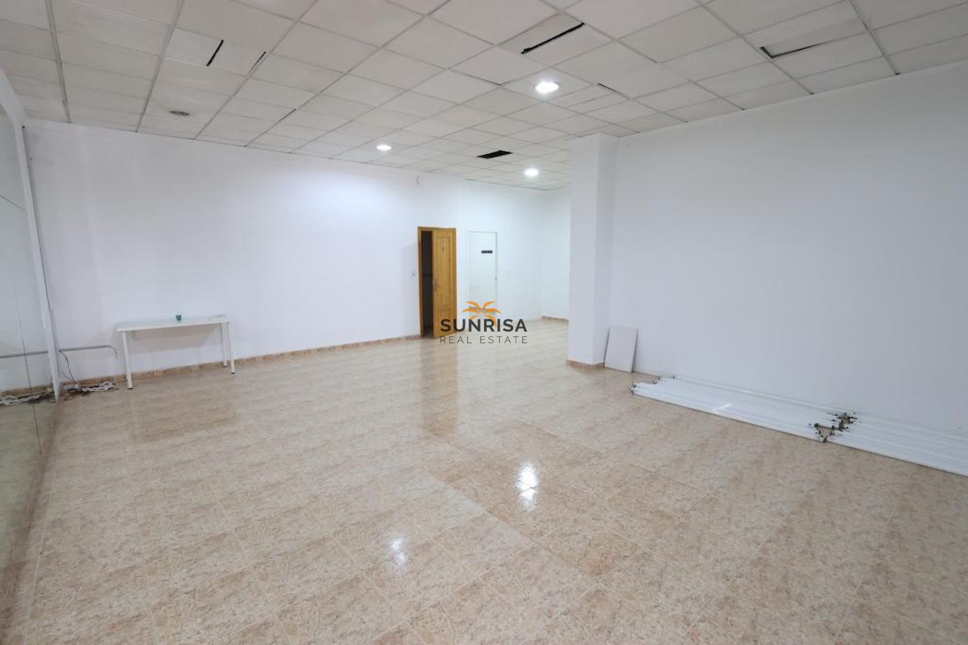 Herverkoop - Bedrijfsruimte - Torrevieja