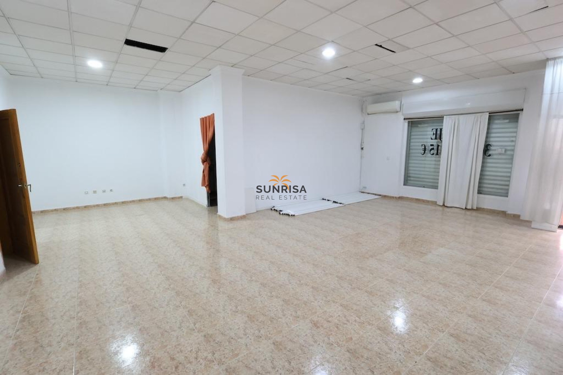 Herverkoop - Bedrijfsruimte - Torrevieja