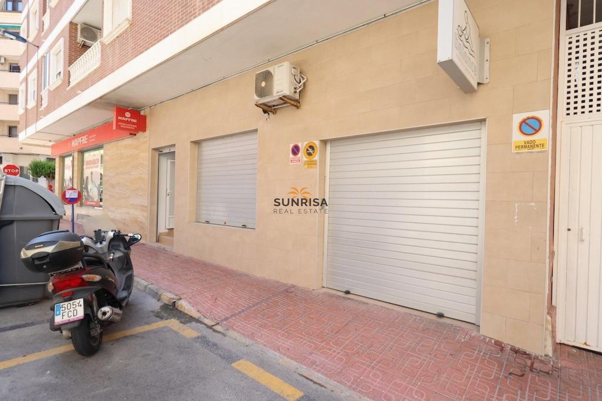 Herverkoop - Bedrijfsruimte - Torrevieja