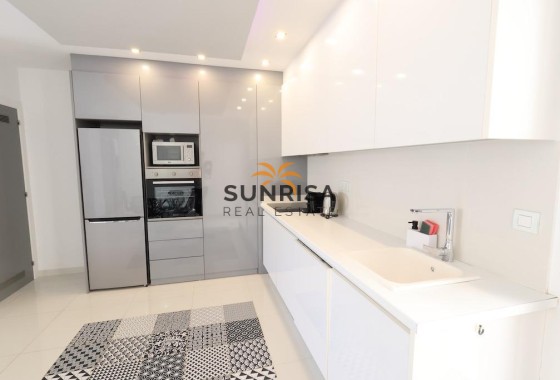 Appartement · Revente - Torre de la Horadada · Alicante · Espagne
