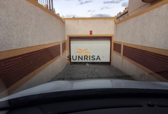 Garage · Revente - Orihuela Costa · Los Almendros-La Florida · Alicante · Espagne
