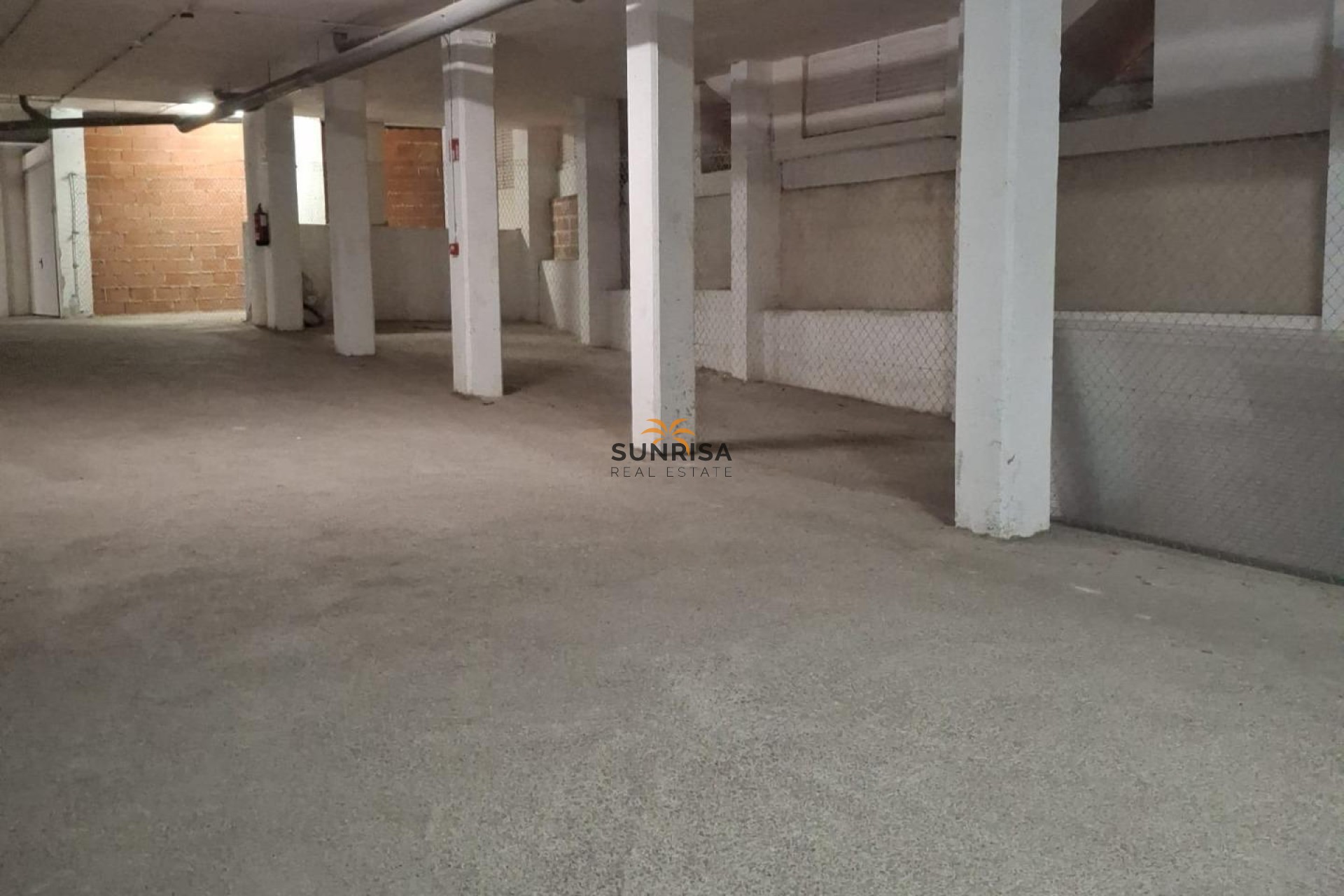 Reventa - Garaje / aparcamiento - Orihuela Costa