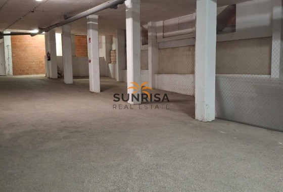 Garage · Revente - Orihuela Costa · Los Almendros-La Florida · Alicante · Espagne