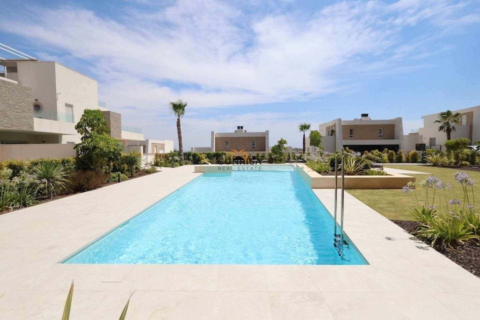 Herverkoop - Penthouse - Algorfa