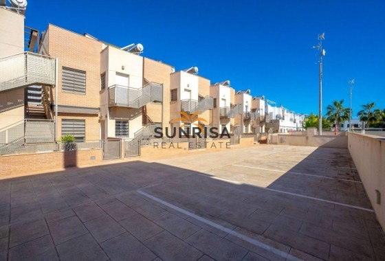 Attique · Revente - Torre de la Horadada · Alicante · Espagne