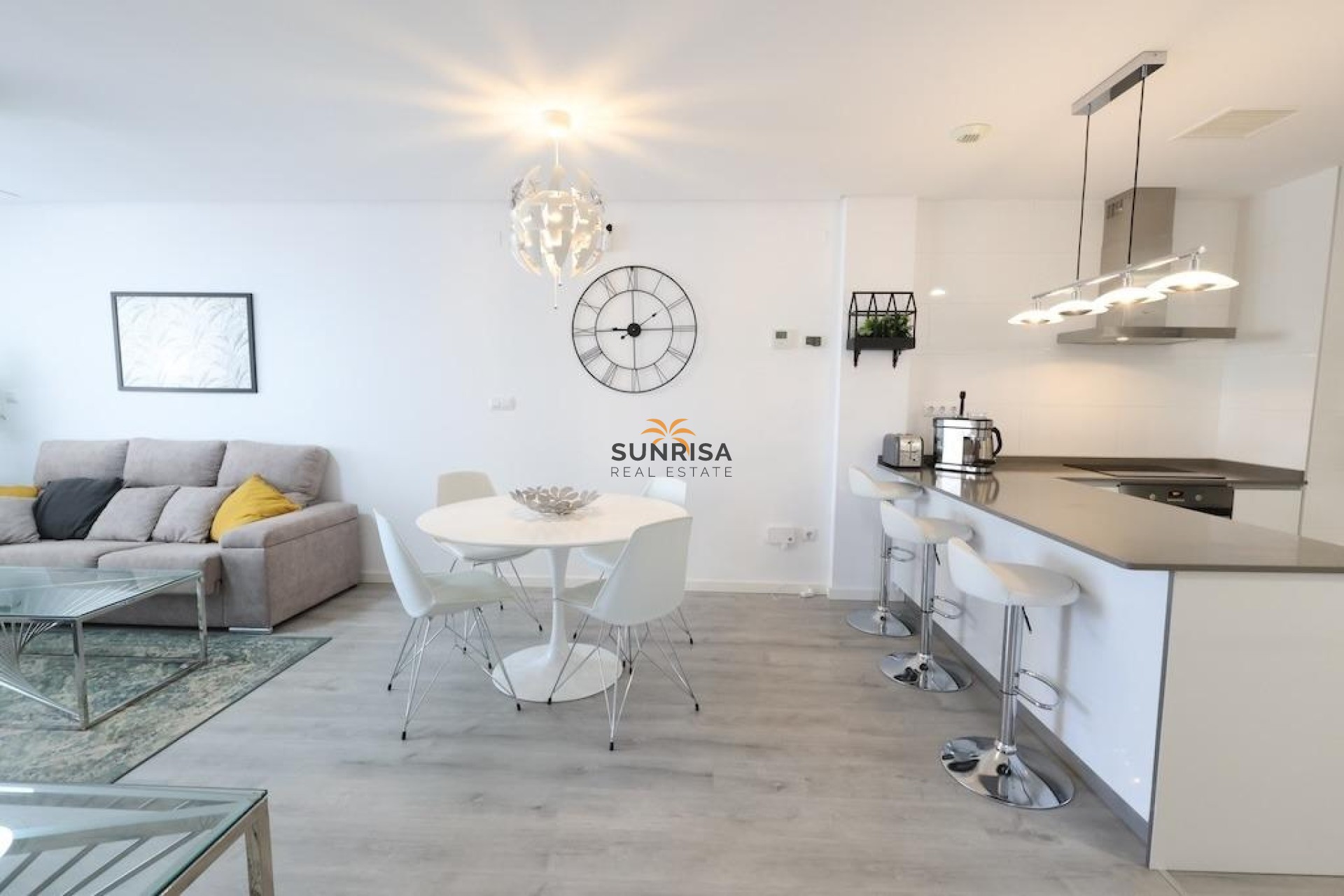 Resale - Apartment - Orihuela Costa