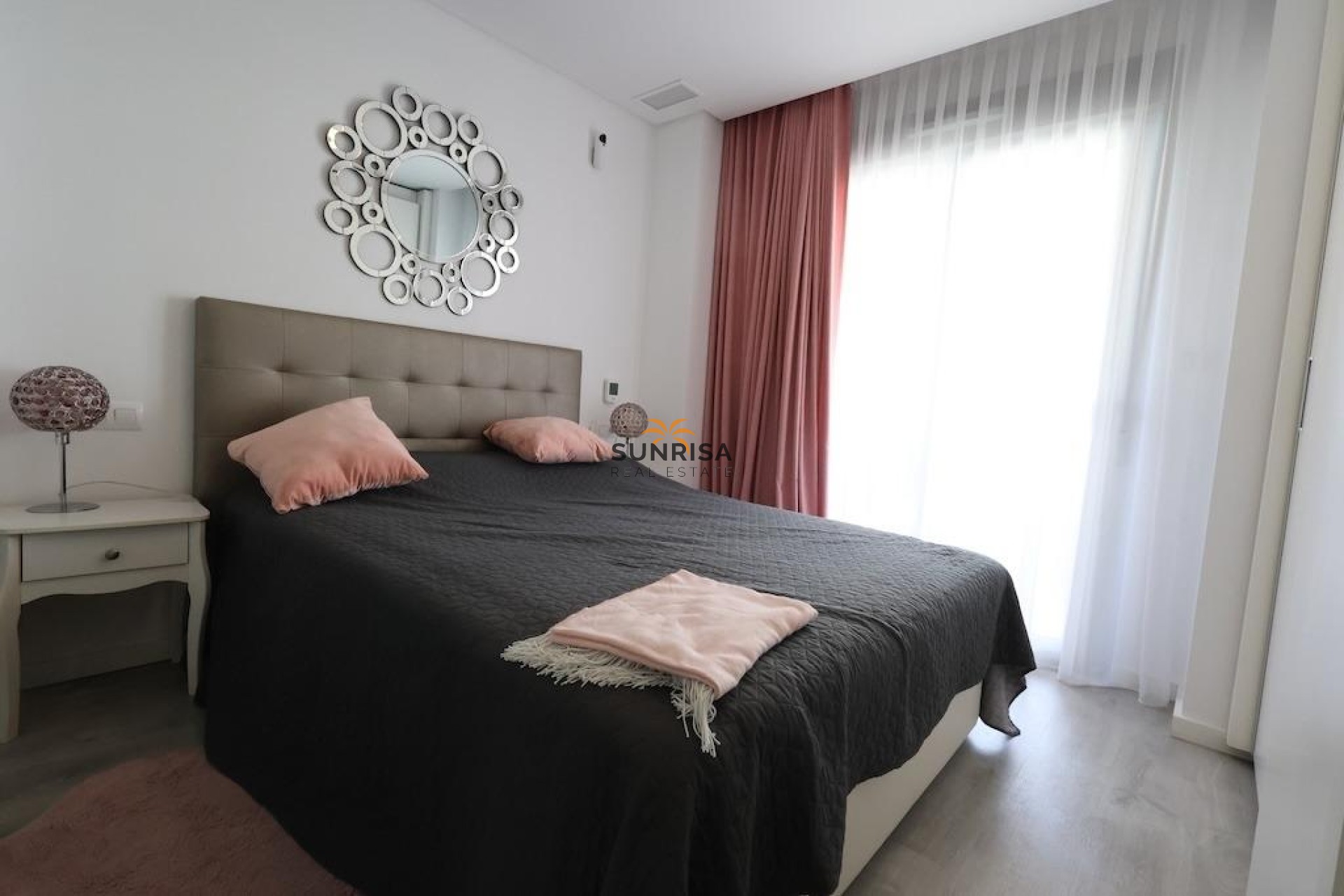 Resale - Apartment - Orihuela Costa