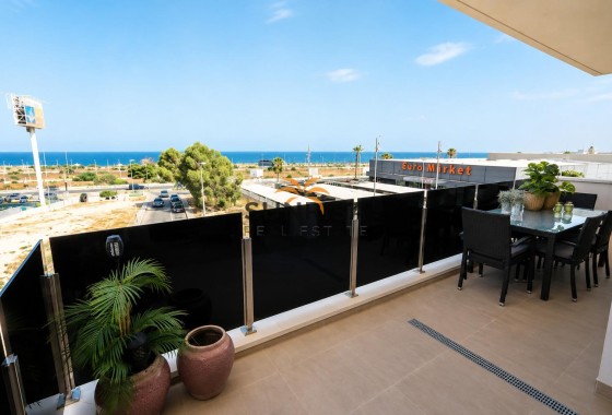 Appartement · Herverkoop - Orihuela Costa · Punta Prima · Alicante · Spanje