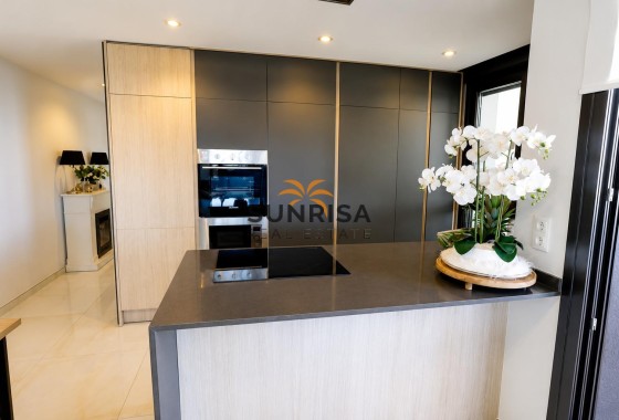 Appartement · Herverkoop - Orihuela Costa · Punta Prima · Alicante · Spanje