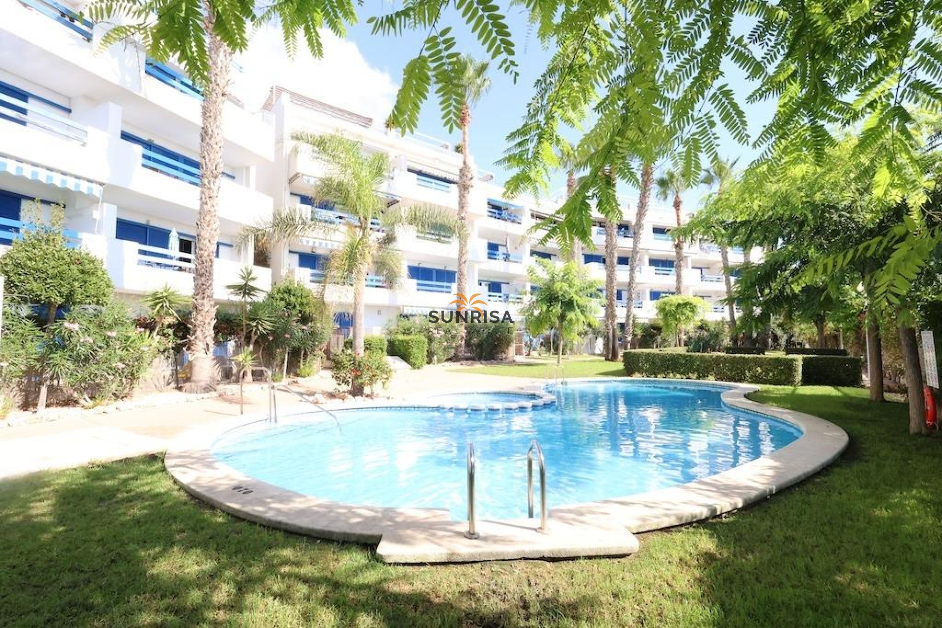 Resale - Apartment - Orihuela Costa