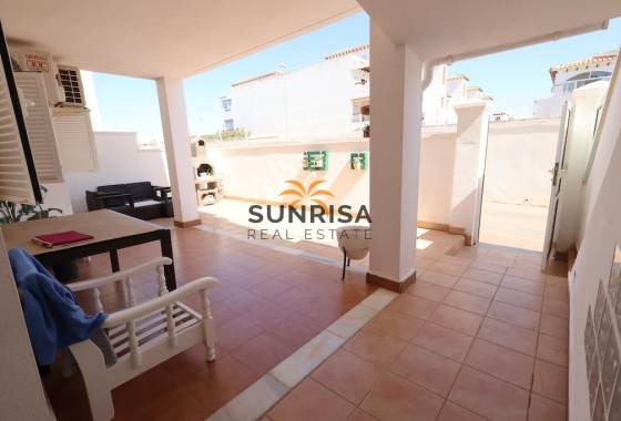 Bungalow · Herverkoop - Orihuela Costa · Alicante · Spanje