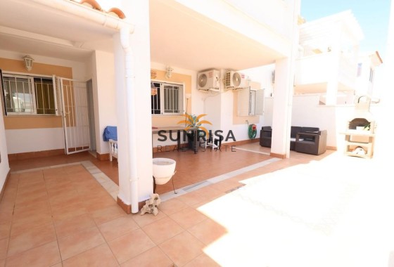 Bungalow · Herverkoop - Orihuela Costa · Alicante · Spanje