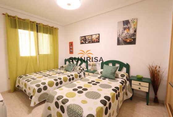 Bungalow · Herverkoop - Orihuela Costa · Alicante · Spanje