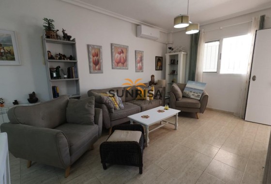 Bungalow · Herverkoop - Orihuela Costa · Alicante · Spanje