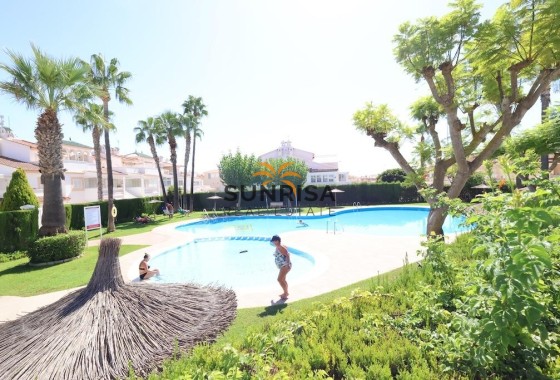Bungalow · Herverkoop - Orihuela Costa · Alicante · Spanje