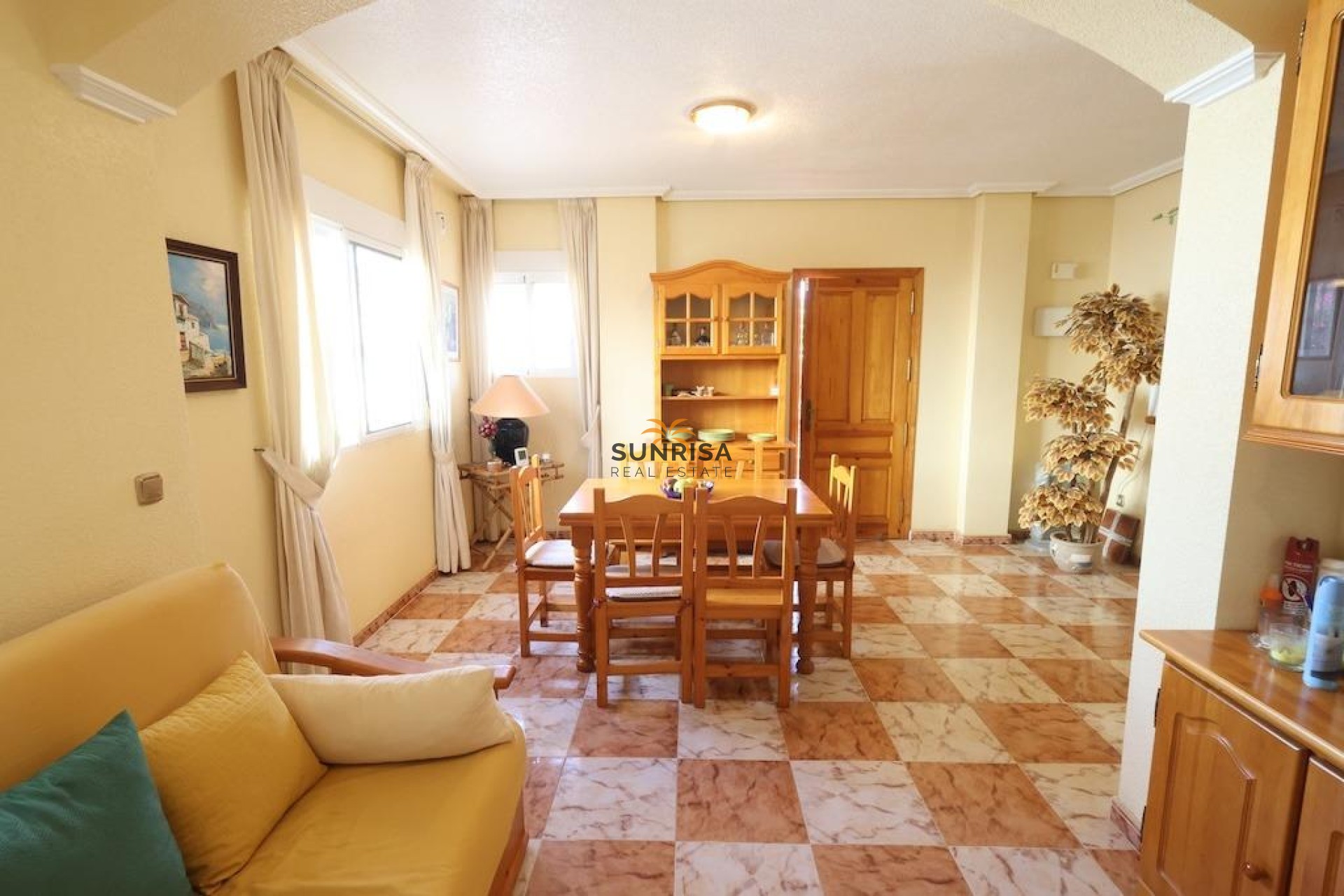 Resale - Semi-detached house - Orihuela Costa