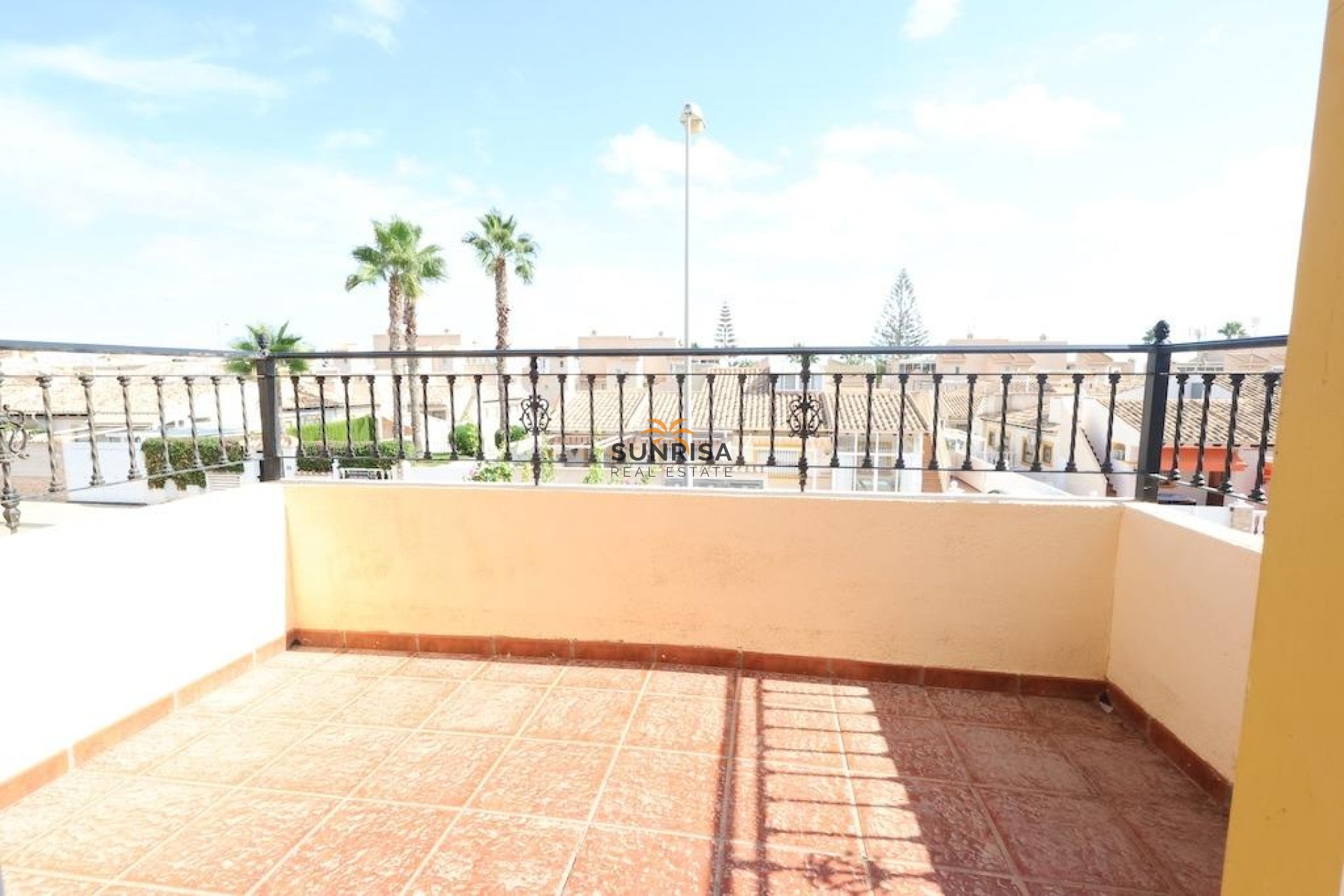 Resale - Semi-detached house - Orihuela Costa