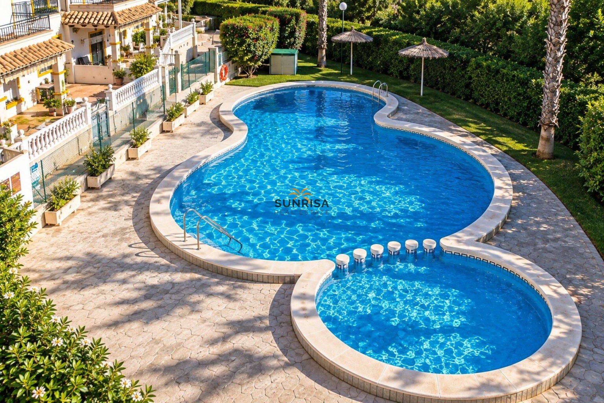 Resale - Semi-detached house - Orihuela Costa