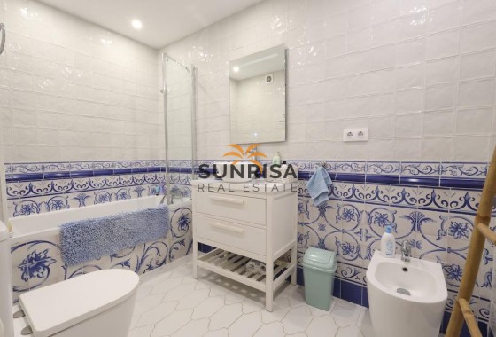 Apartamento · Reventa - Torrevieja · Alicante · España