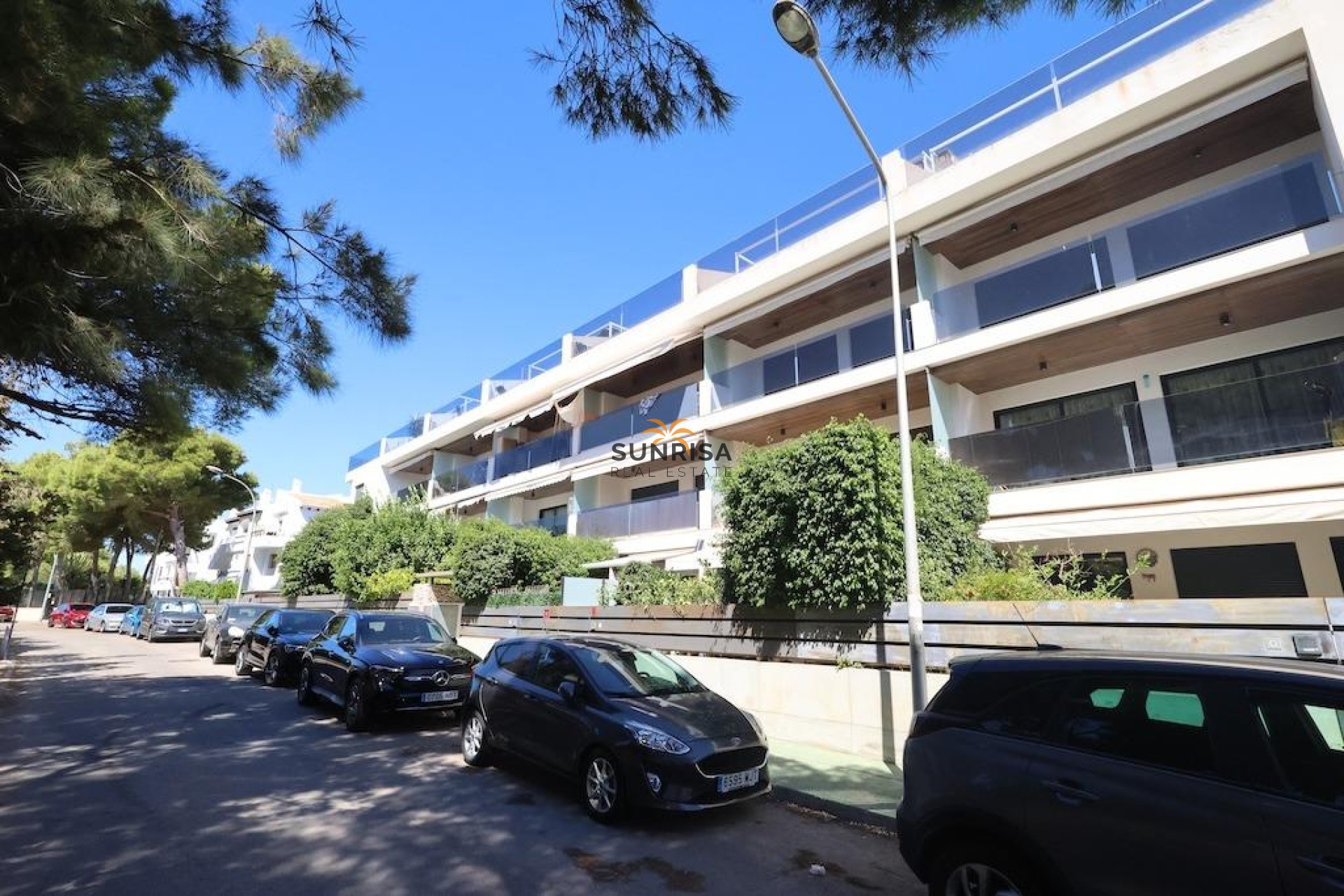 Resale - Apartment - Orihuela Costa