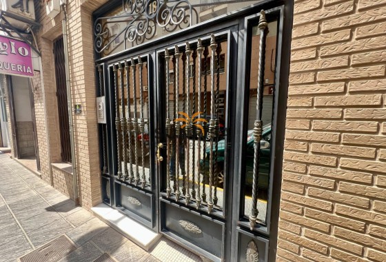 Bedrijfsruimte · Herverkoop - Orihuela · Orihuela Center · Alicante · Spanje