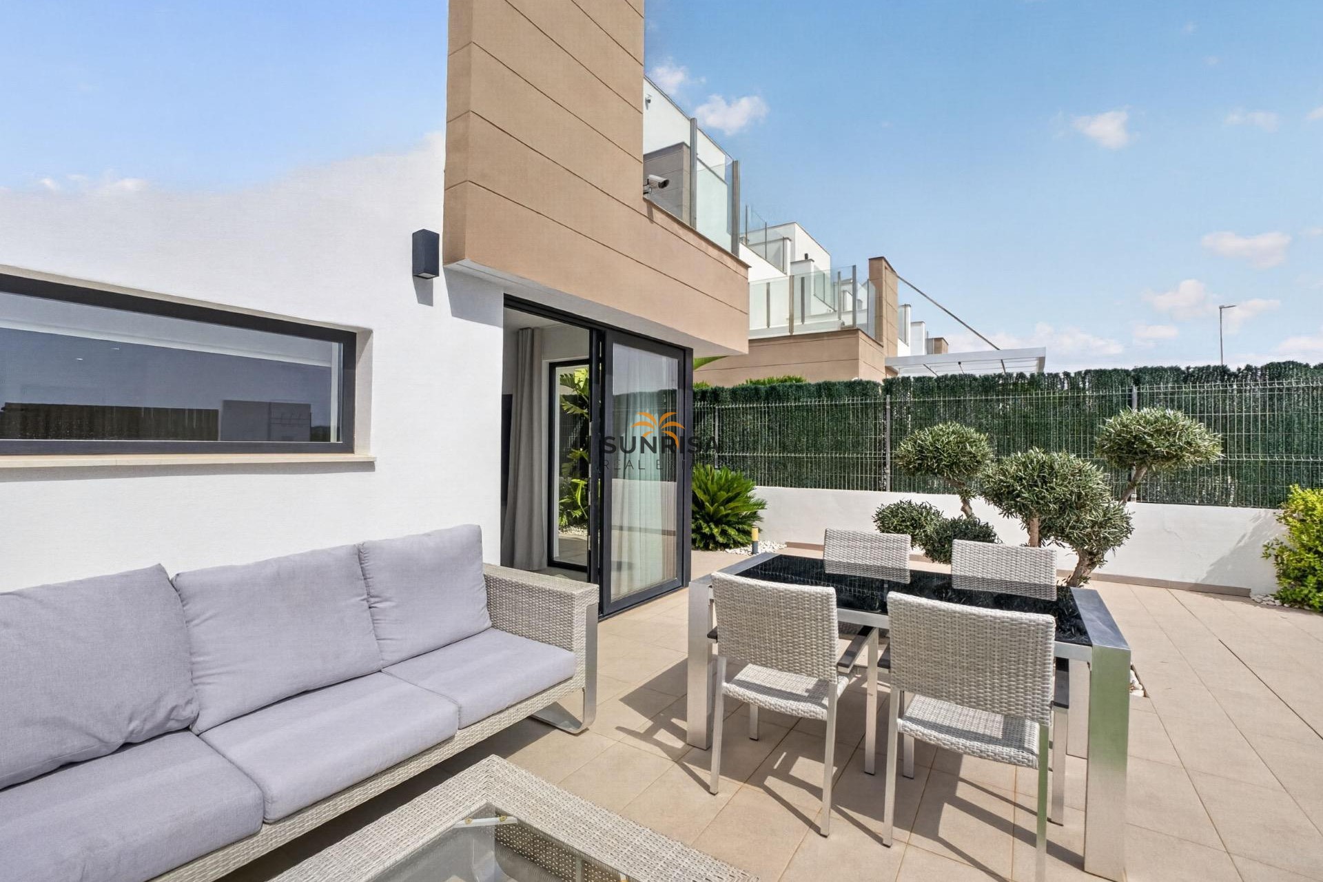 Herverkoop - Villa - Guardamar del Segura