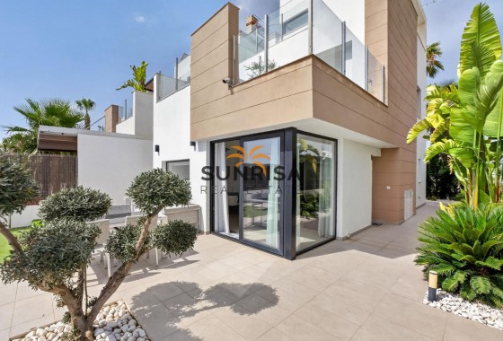 Villa · Herverkoop - Guardamar del Segura · El Raso · Alicante · Spanje