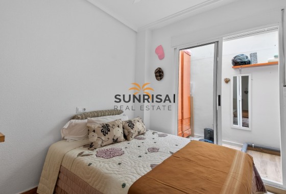 Appartement · Herverkoop - Torrevieja · Alicante · Spanje