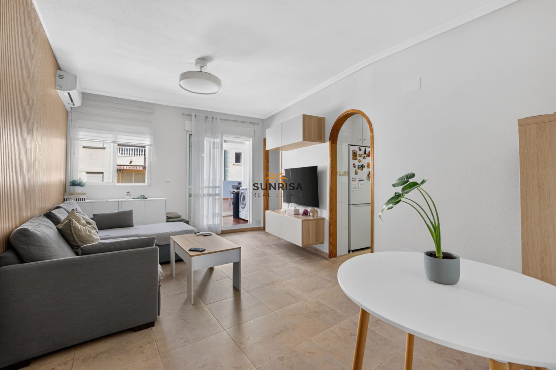 Resale - Apartment - Torrevieja
