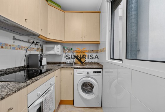 Appartement · Revente - Torrevieja · Centro · Alicante · Espagne