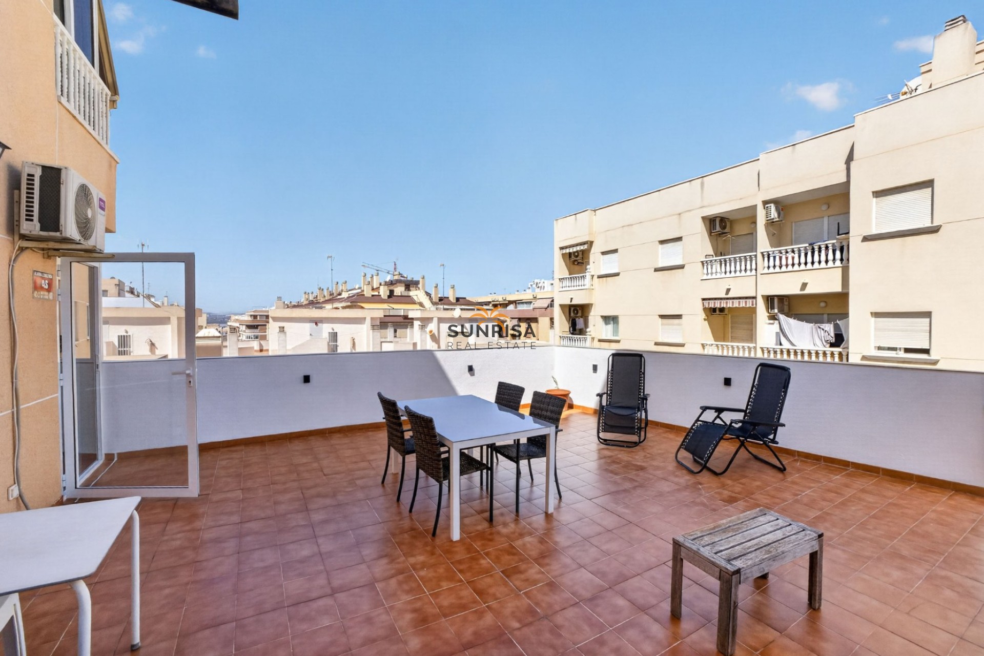 Resale - Apartment - Torrevieja
