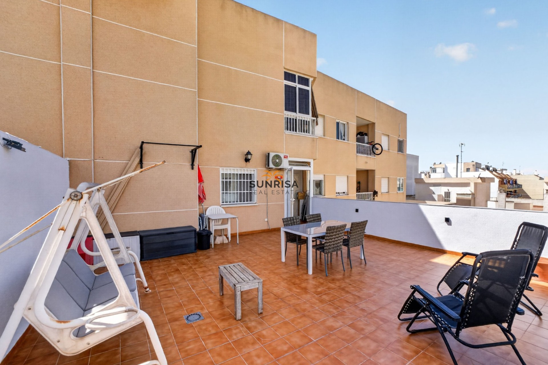 Resale - Apartment - Torrevieja