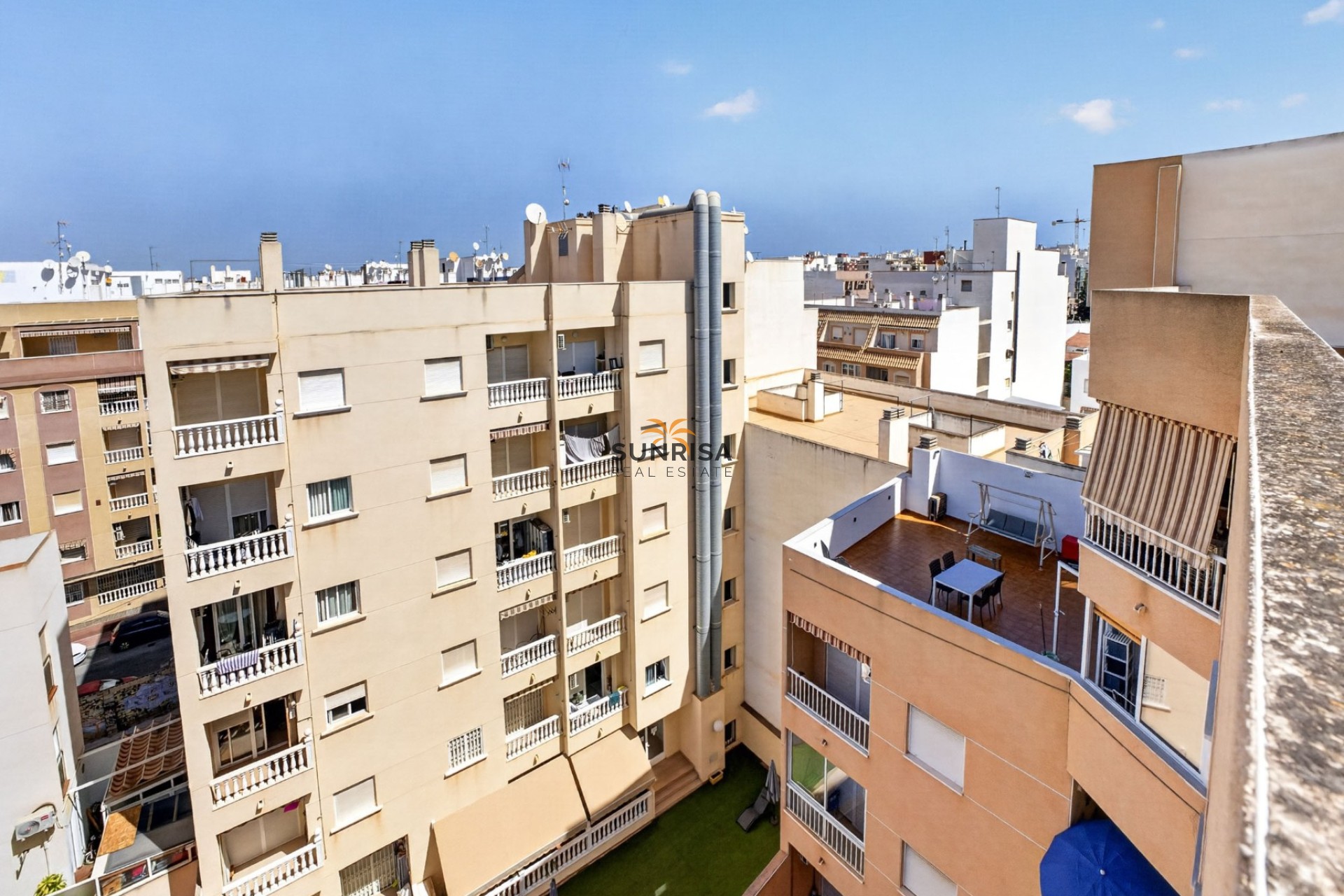 Resale - Apartment - Torrevieja