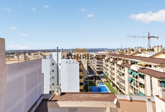 Appartement · Revente - Torrevieja · Centro · Alicante · Espagne