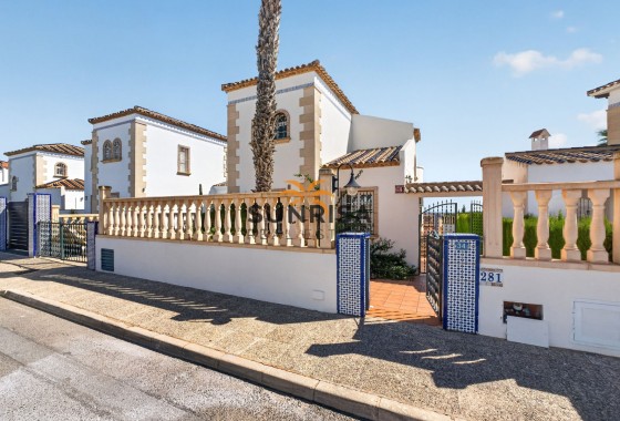 Villa · Revente - Orihuela Costa · Villamartín · Alicante · Espagne