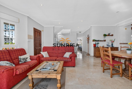 Villa · Revente - Orihuela Costa · Villamartín · Alicante · Espagne