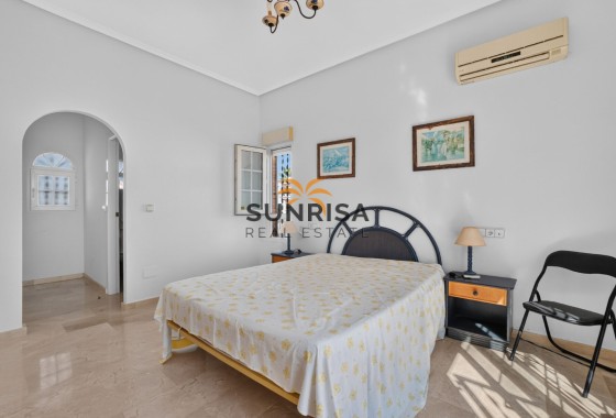 Villa · Revente - Orihuela Costa · Villamartín · Alicante · Espagne