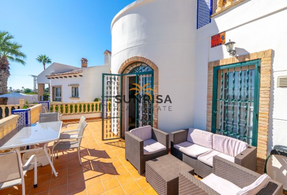 Villa · Revente - Orihuela Costa · Villamartín · Alicante · Espagne