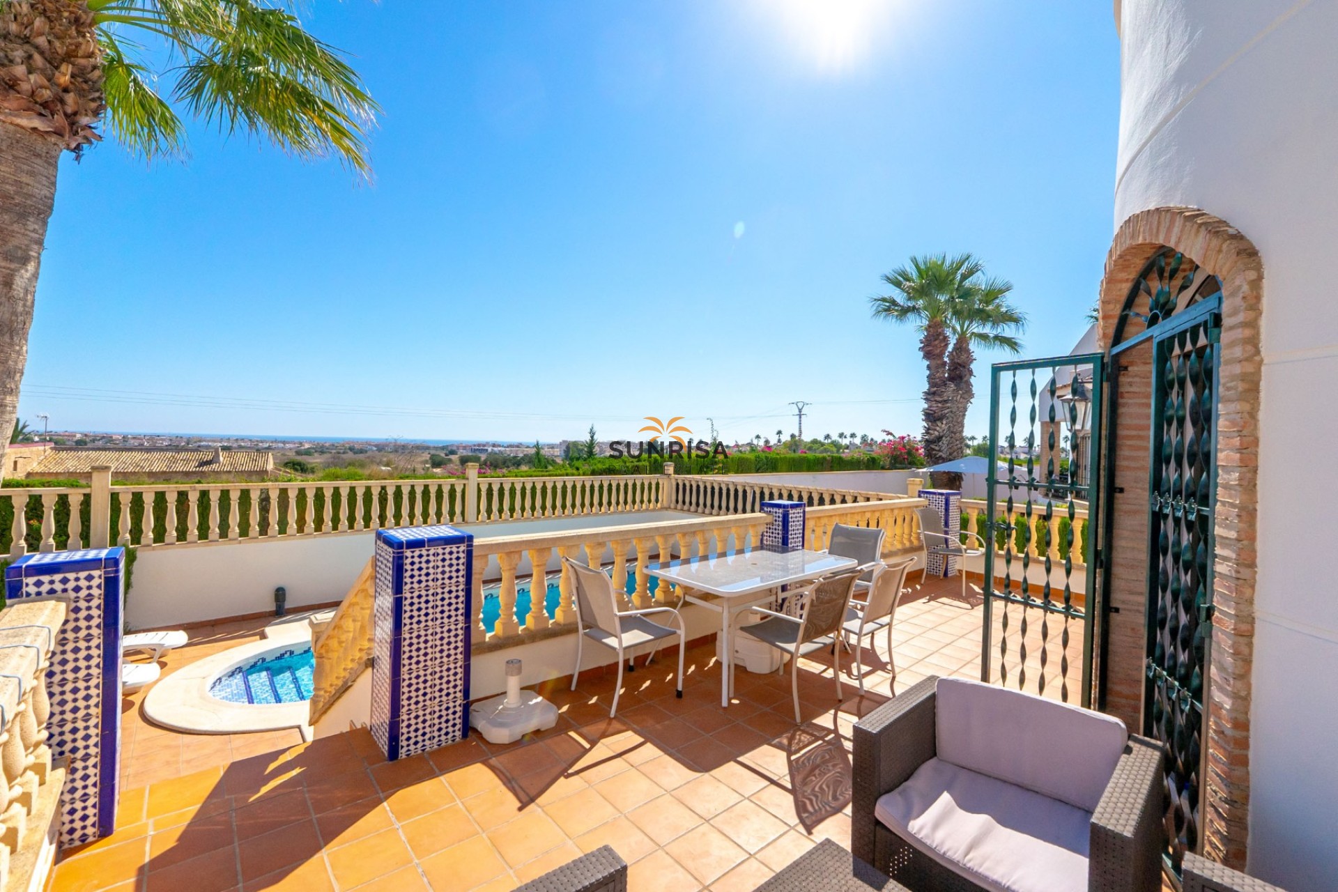 Herverkoop - Villa - Orihuela Costa