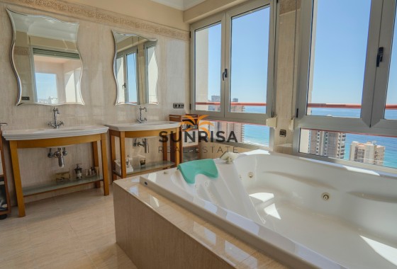 Appartement · Revente - Benidorm · Alicante · Espagne