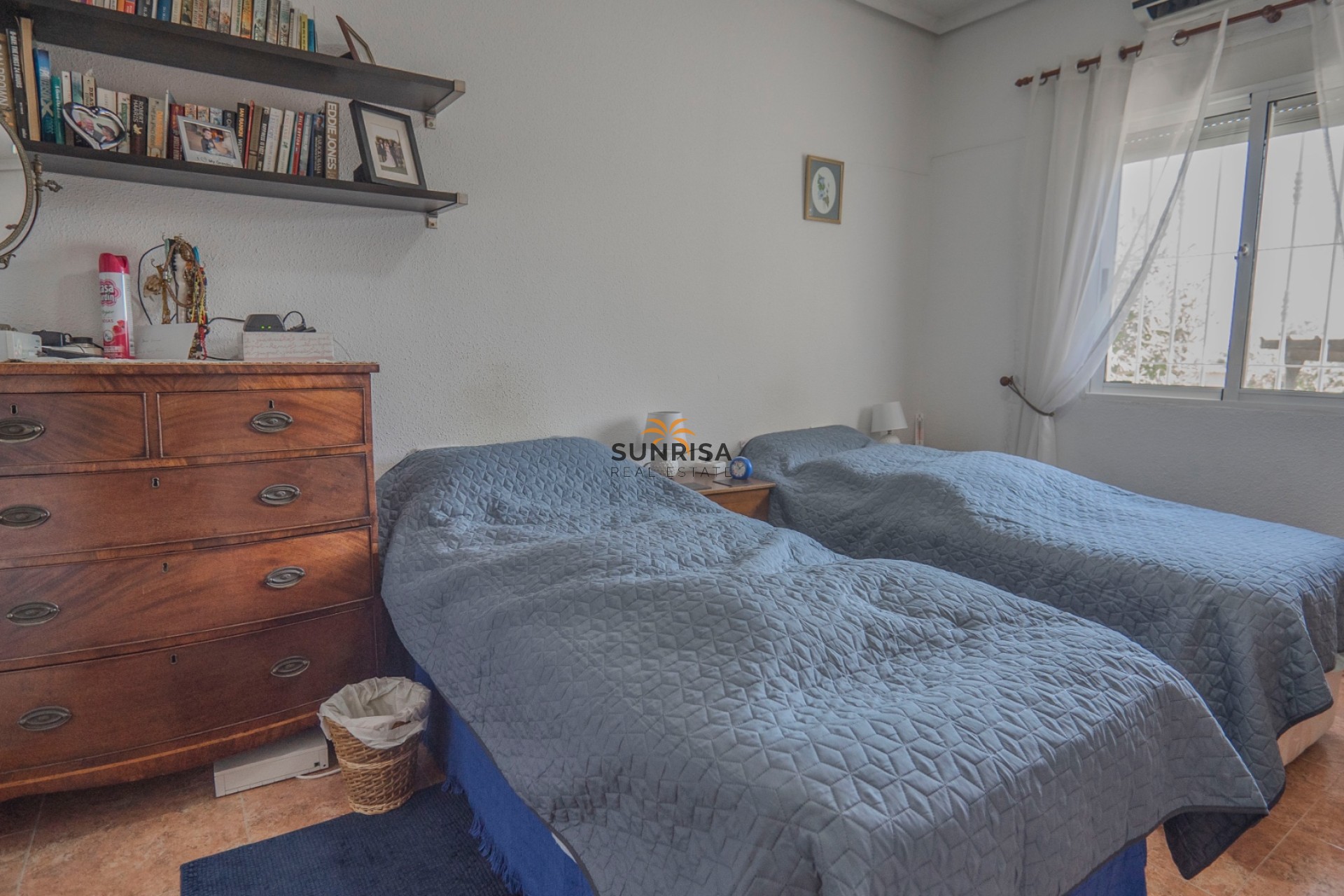 Resale - Finca - Orihuela