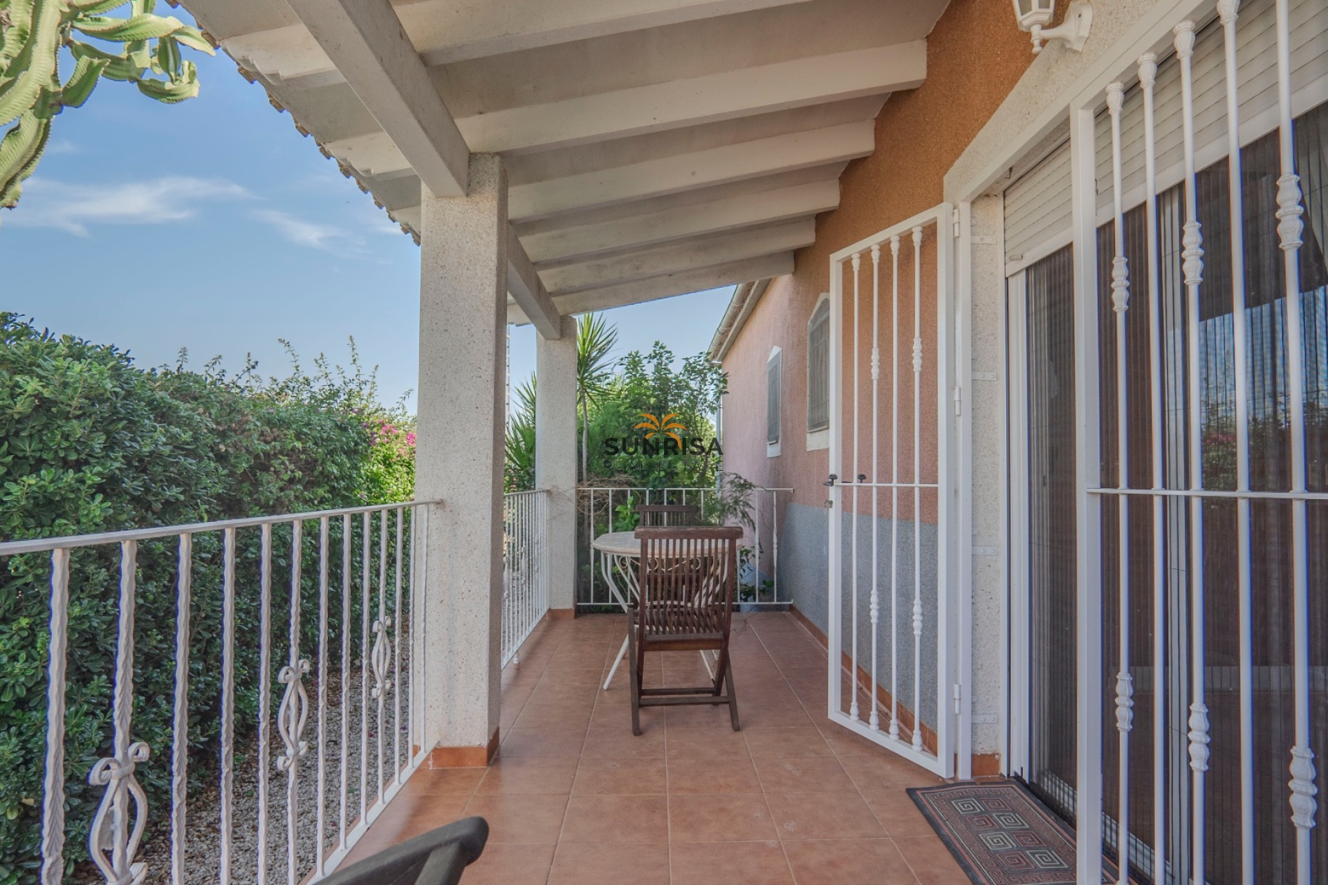 Resale - Finca - Orihuela