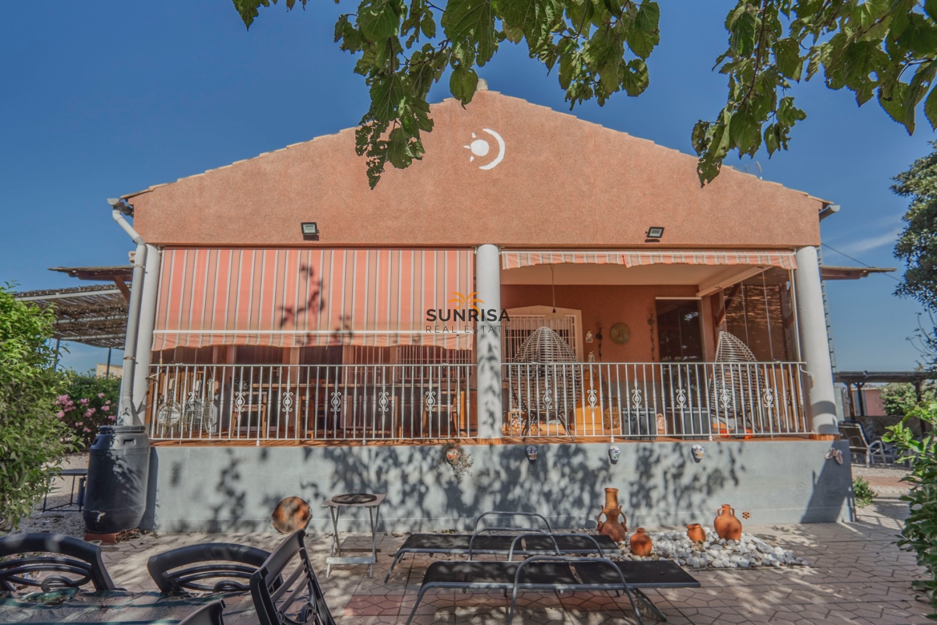 Resale - Finca - Orihuela