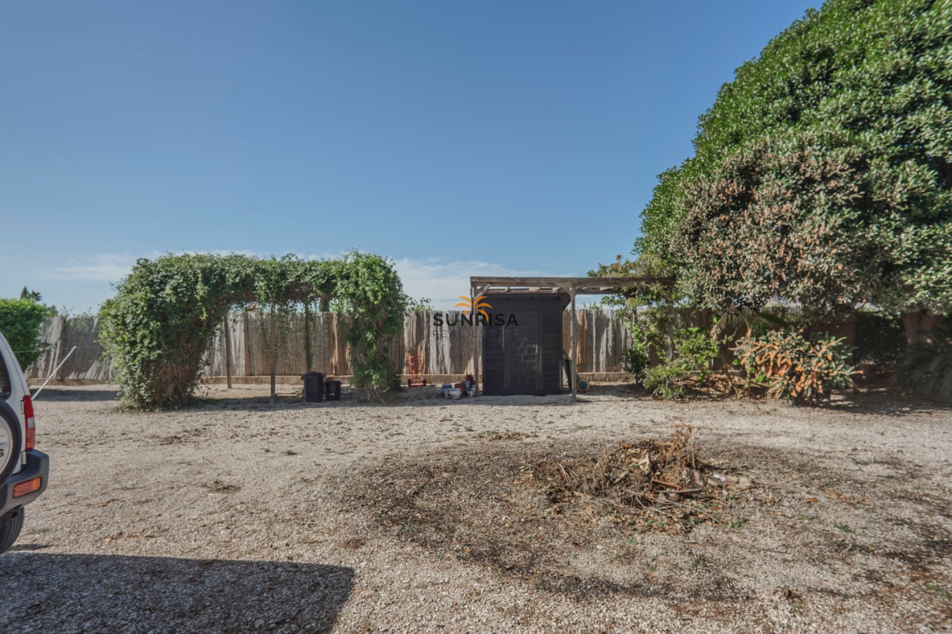 Resale - Finca - Orihuela
