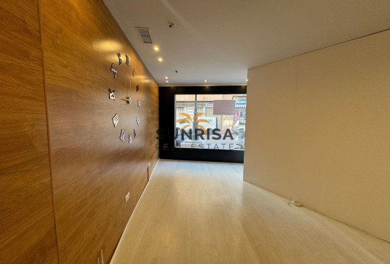 Commercial premises · Resale - Guardamar del Segura · Alicante · Spain